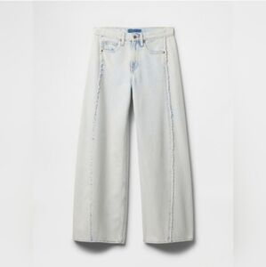 NWT Gap Mid Rise SuperSoft Baggy Jeans Light Wash